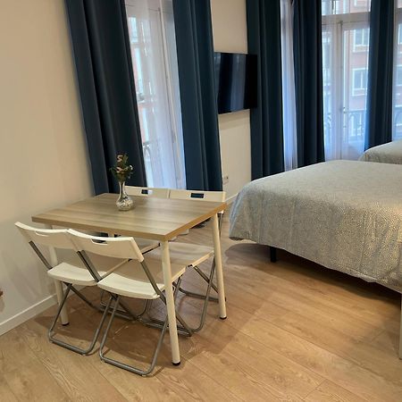 Room Plaza Espana Мадрид Екстер'єр фото