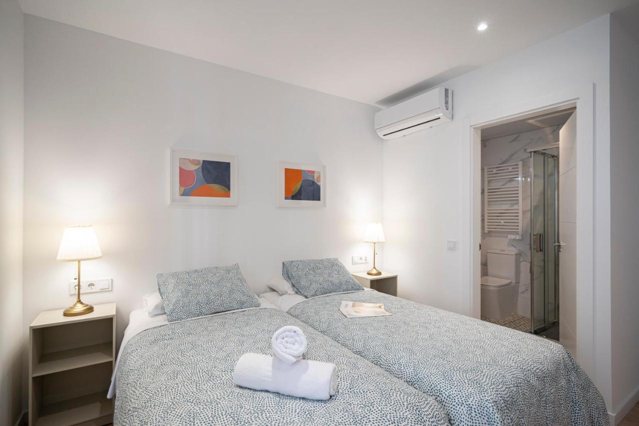 Room Plaza Espana Мадрид Екстер'єр фото