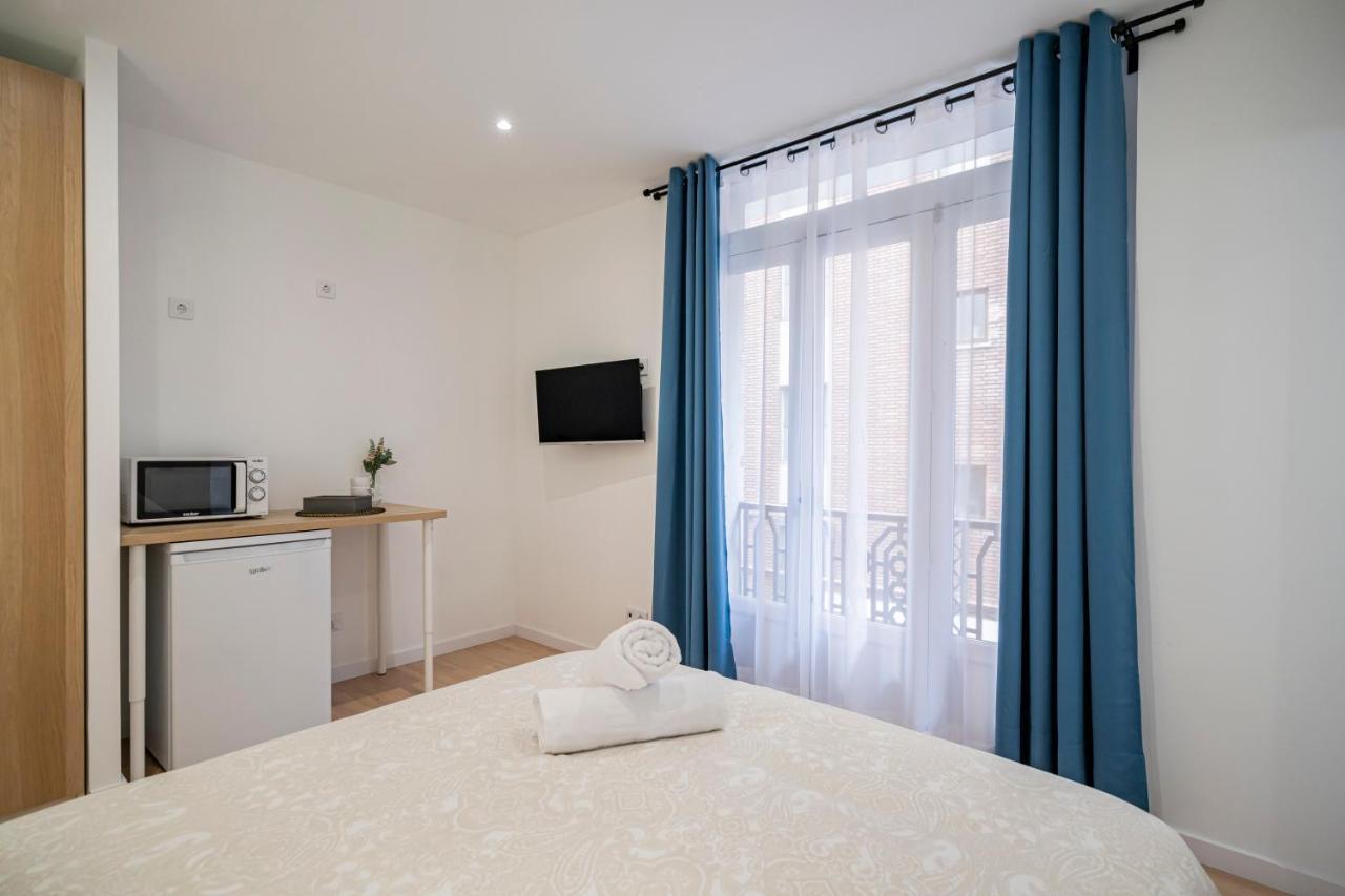 Room Plaza Espana Мадрид Екстер'єр фото